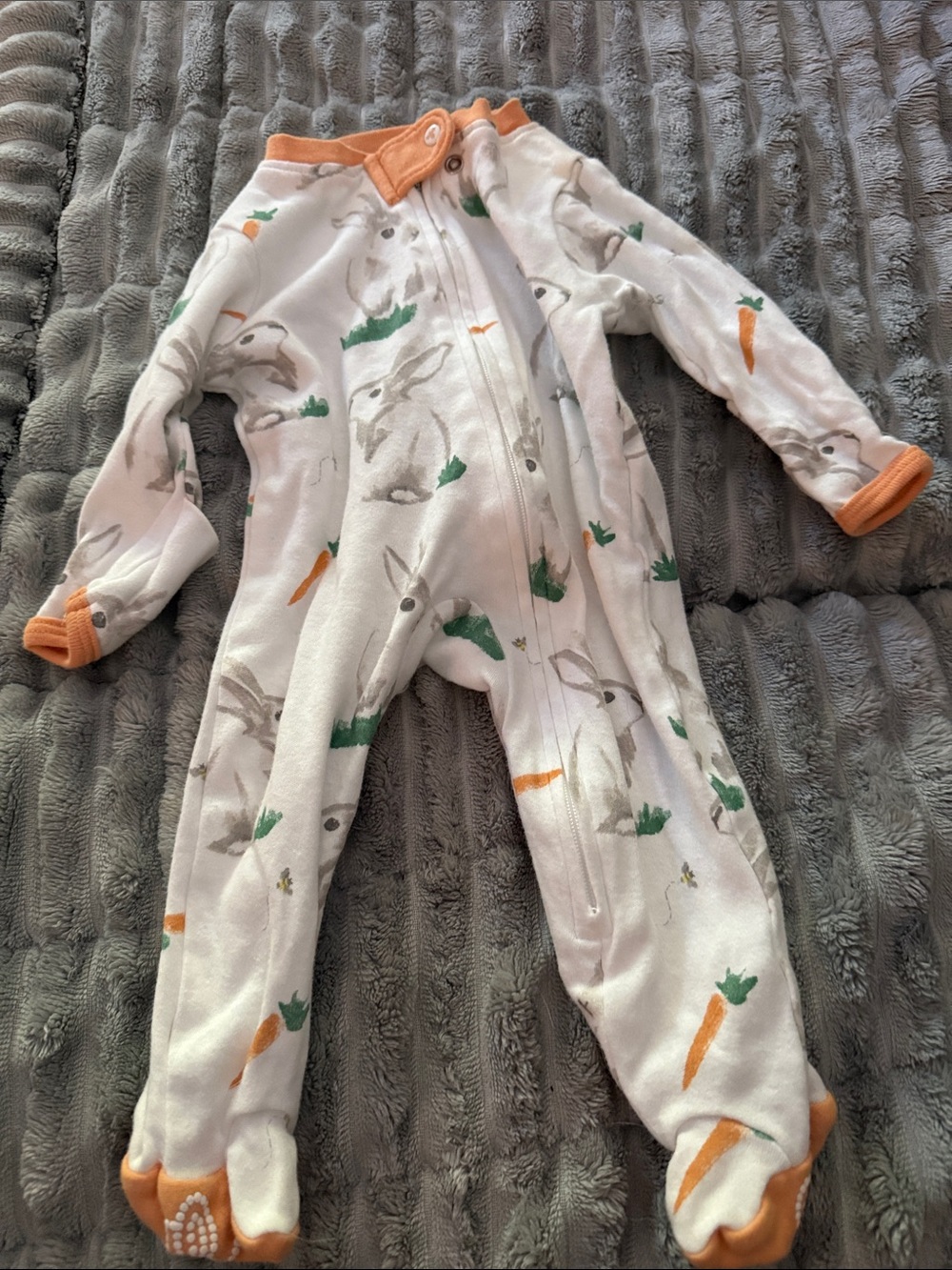 White Bunny & Carrot Footed One-Piece Pajamas for Kids